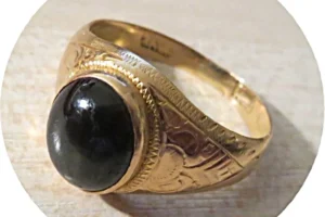 GOLD Goldring aus Thailand